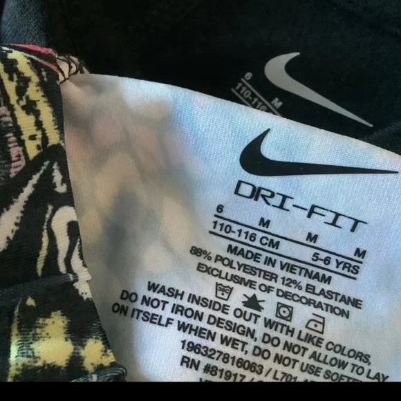 Nike Girls Tee & Leggings Set Size 6 Or 6X(NWT)~PRICE IS FIRM~ - Picture 4 of 5